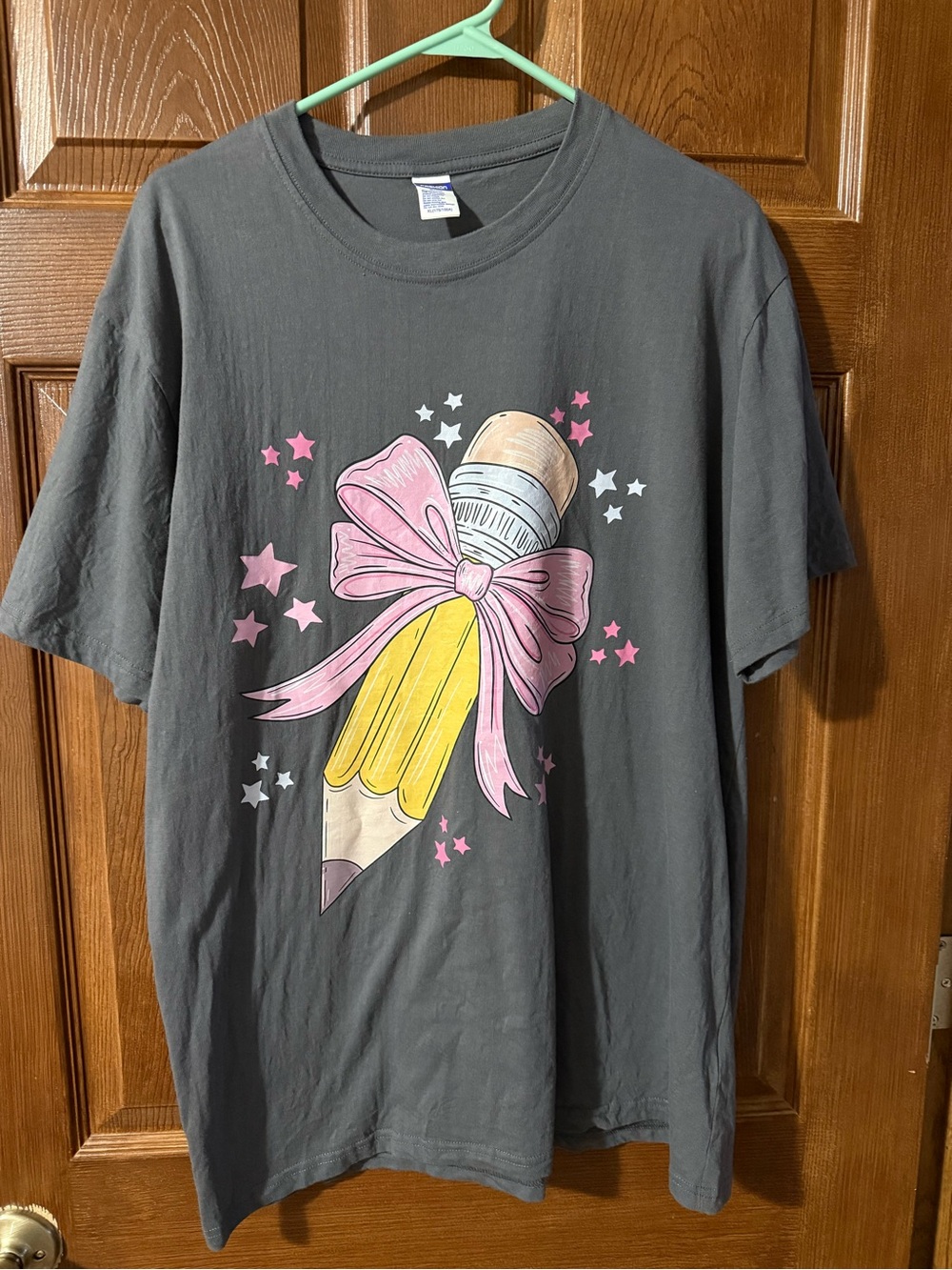 Gray Short-Sleeve Graphic Tee with Pink Bow and Yellow Pencil